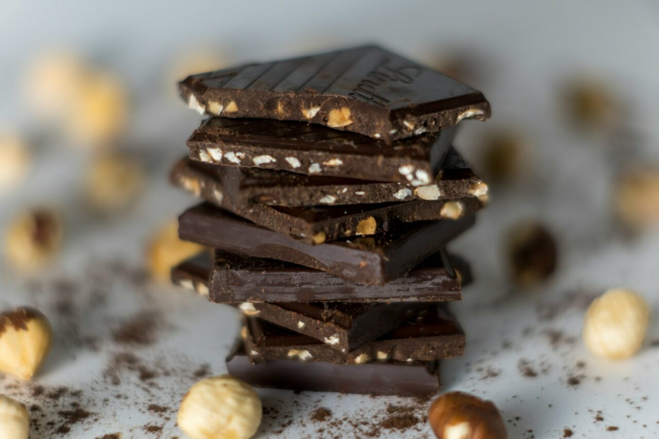 What Occurs When You Consume Chocolate Provided by Shrooms Delivery? This Father Found Everything Hilarious